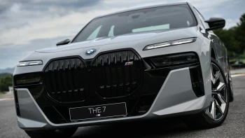 บีเอ็มดับเบิลยู BMW-M7 M760e xDrive-ปี 2023