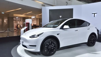 เทสลา Tesla-Model Y Rear-Wheel Drive-ปี 2022